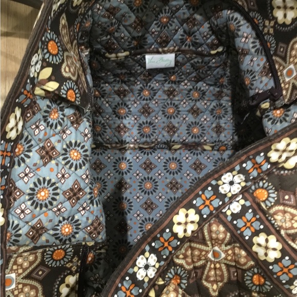 Vera Bradley travel tote - Picture 6 of 6